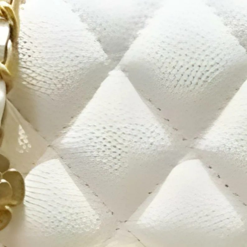CHANEL WOC Grain Embossed Calfskin Wallet, Shoulder Bag, Crossbody Bag Women's White-4