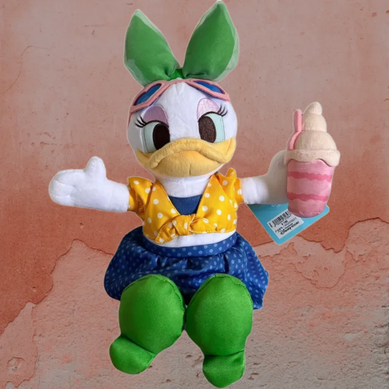 Disney Daisy 2023 Mickey And Friends Summer Fun Collection Dolls Plush Doll 21cm Height Shanghai Disney-2