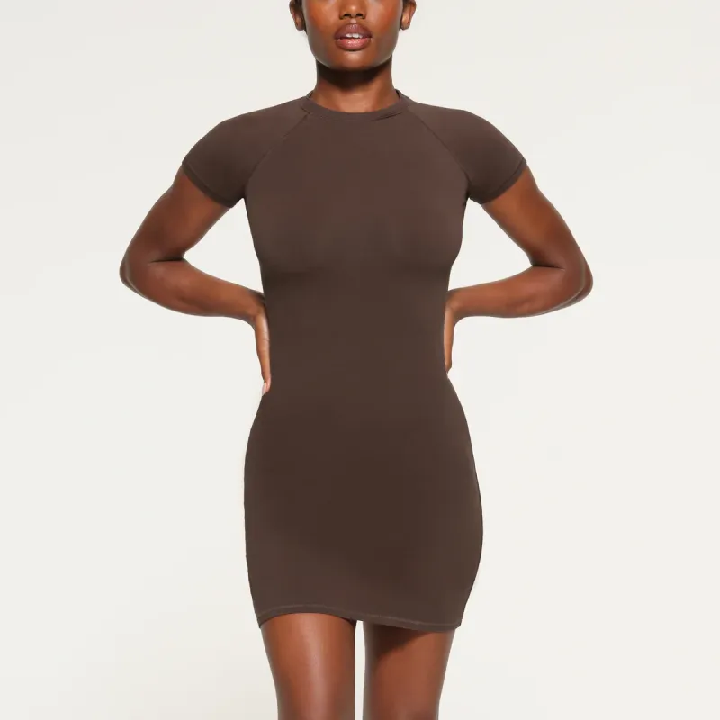 Skims Short Sleeved Dresses Women's-1