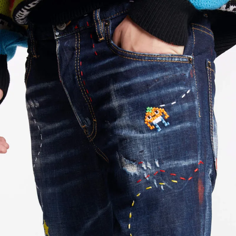 DSQUARED 2 Illustrated Straight Leg Distressed Skinny Jeans-3