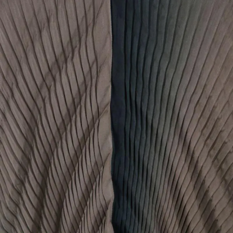 ISSEY MIYAKE Nuance Pleats Poncho-2