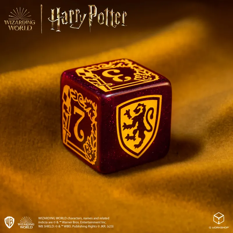 Q WORKSHOP Harry Potter Gryffindor Red D6 Dice Board Games-3