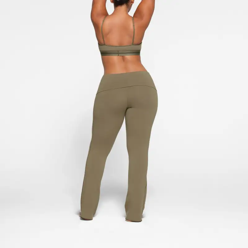Skims COTTON JERSEY FOLDOVER PANT Casual Pants Women's ARMY/Army Green-2