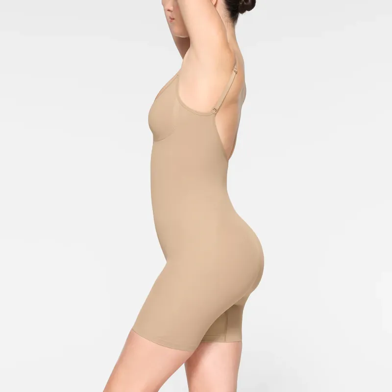 SKIMS SEAMLESS SCULPT LOW BACK MID THIGH BODYSUIT Bodysuits Women's CLAY/Clay-3