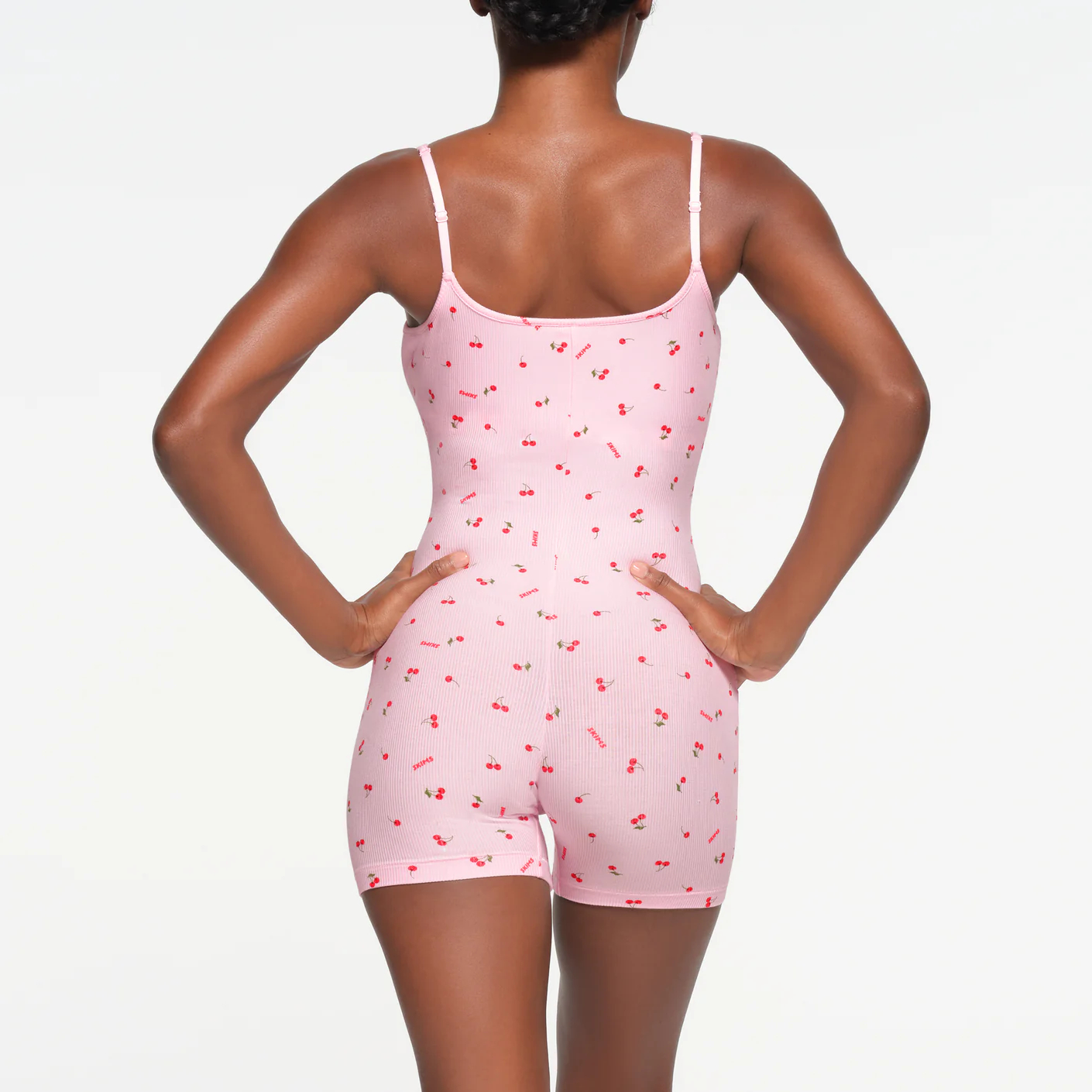 SKIMS Valentine's Day SOFT LOUNGE SCOOP ONESIE Bodysuits SKIMS Valentine's Day SOFT LOUNGE SCOOP ONESIE Bodysuits