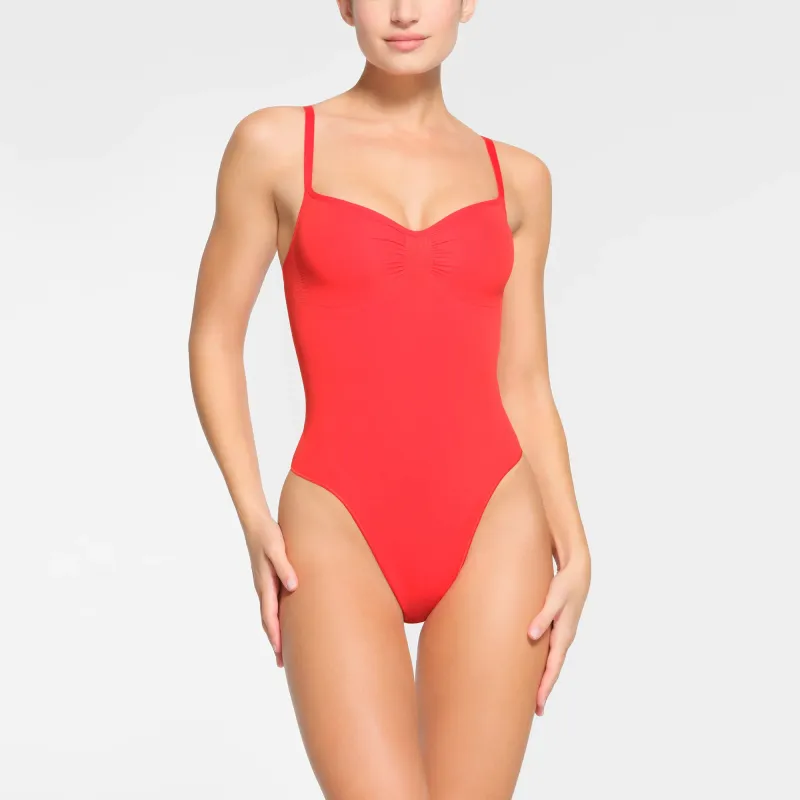 SKIMS Valentine's Day SEAMLESS SCULPT THONG BODYSUIT Bodysuits Women's RUBY/Red-1