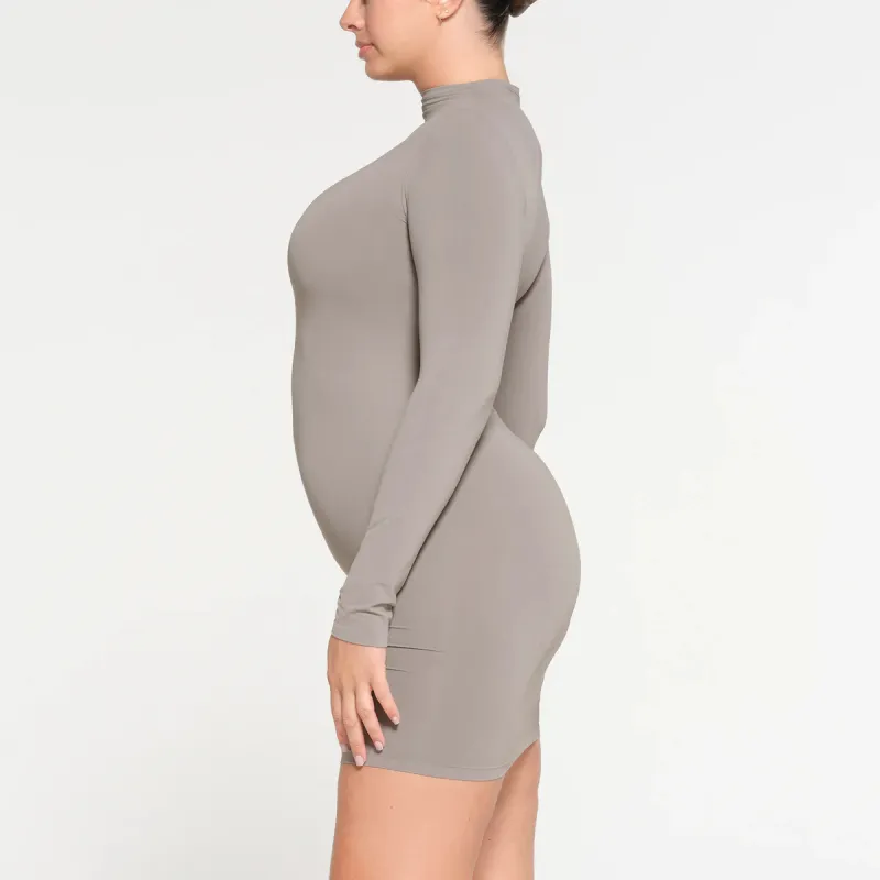 SKIMS SOFT SMOOTHING SEAMLESS TURTLENECK MINI DRESS Long-Sleeved Dresses Women's SMOKE/Smoke Gray-3