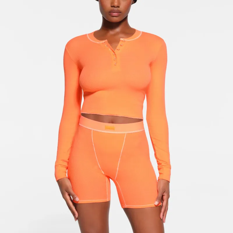 SKIMS T Shirt Women's APRICOT/Apricot-1