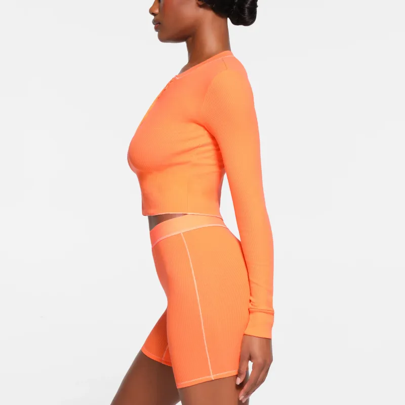 SKIMS T Shirt Women's APRICOT/Apricot-2