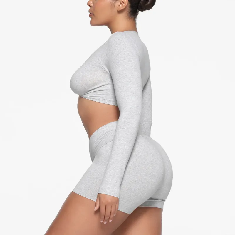 SKIMS COTTON TWIST LONG SLEEVE CROPPED TOP Crop Tops Women's Light Heather Grey-3