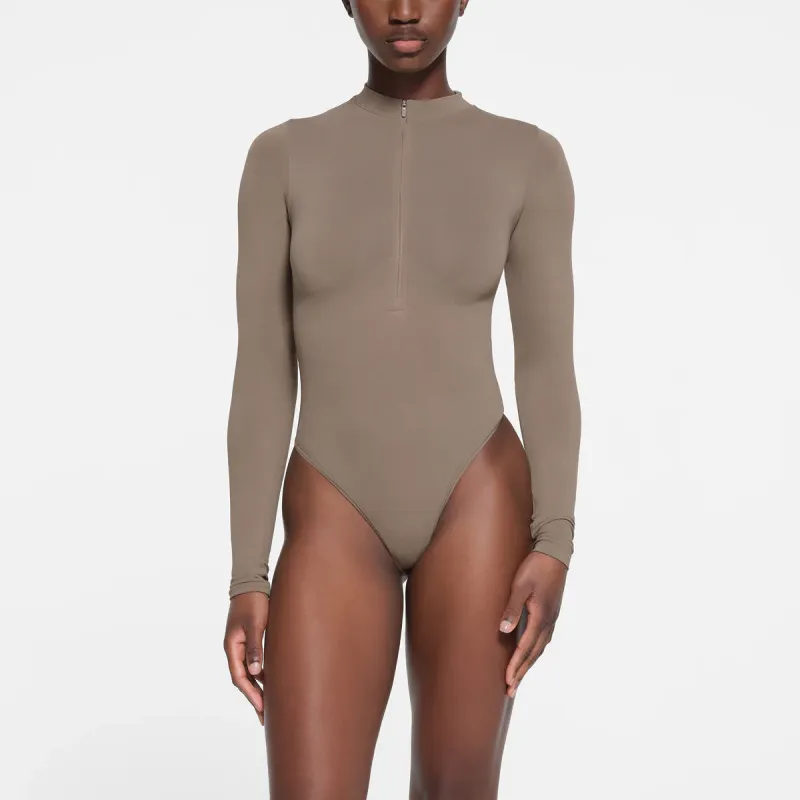 SKIMS CONTOUR NYLON ZIP FRONT LONG SLEEVE BODYSUIT Bodysuits Women's TRUFFLE/Truffle Color-1