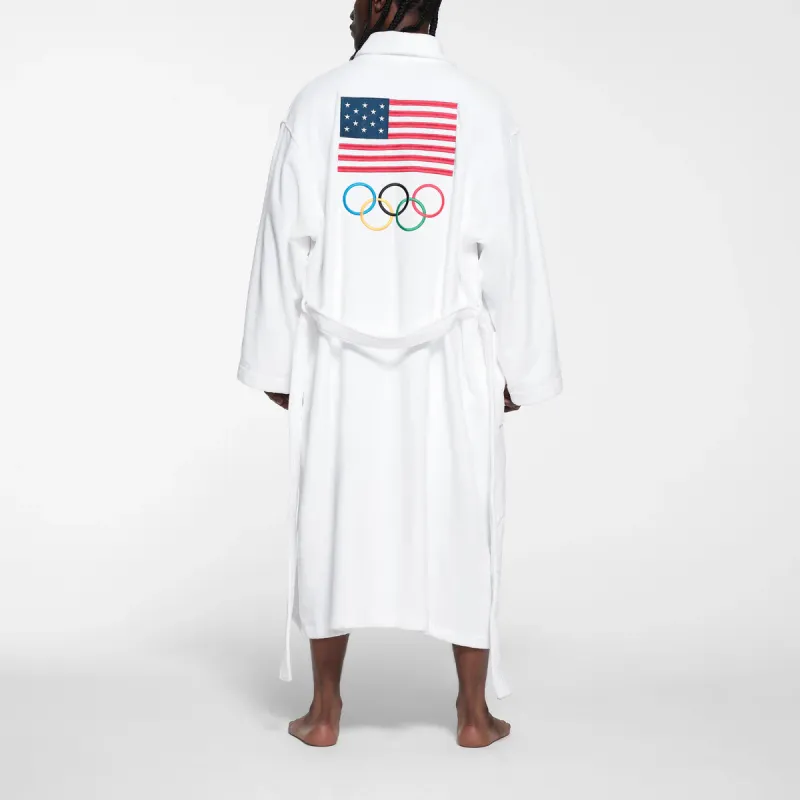 SKIMS x MEIGUOAOYUNDUI LIANMINGKUAN SS24 FOR TEAM USA TERRY OLYMPIC UNISEX ROBE Pajama Robe Unisex White/White-5