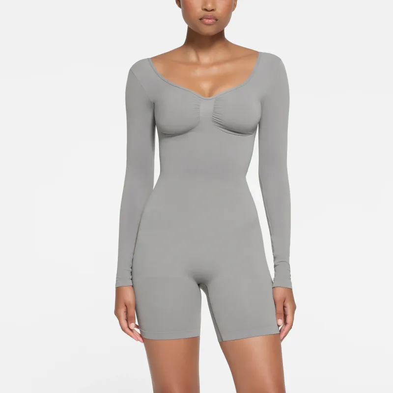 SKIMS SEAMLESS SCULPT LONG SLEEVE LOW BACK MID THIGH BODYSUIT Bodysuits Women's Pacific-1