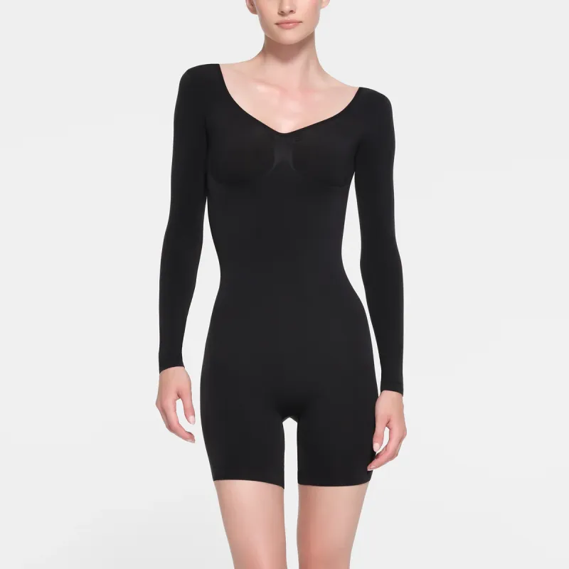 SKIMS SEAMLESS SCULPT LONG SLEEVE LOW BACK MID THIGH BODYSUIT Bodysuits Women's ONYX/Onyx-1