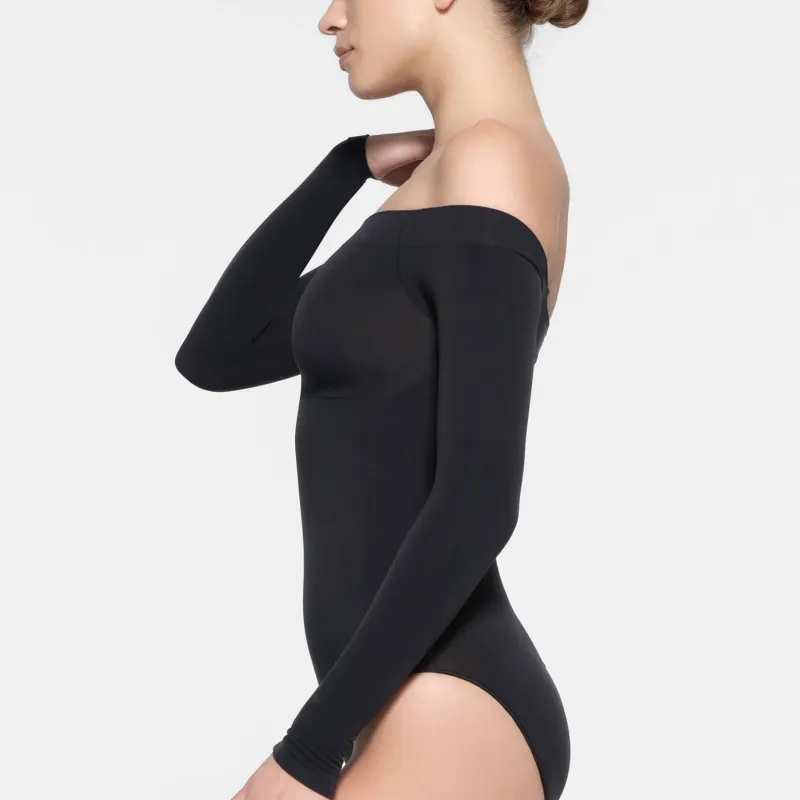 SKIMS SEAMLESS SCULPT OFF THE SHOULDER BRIEF BODYSUIT Bodysuits Women's ONYX/Onyx-3