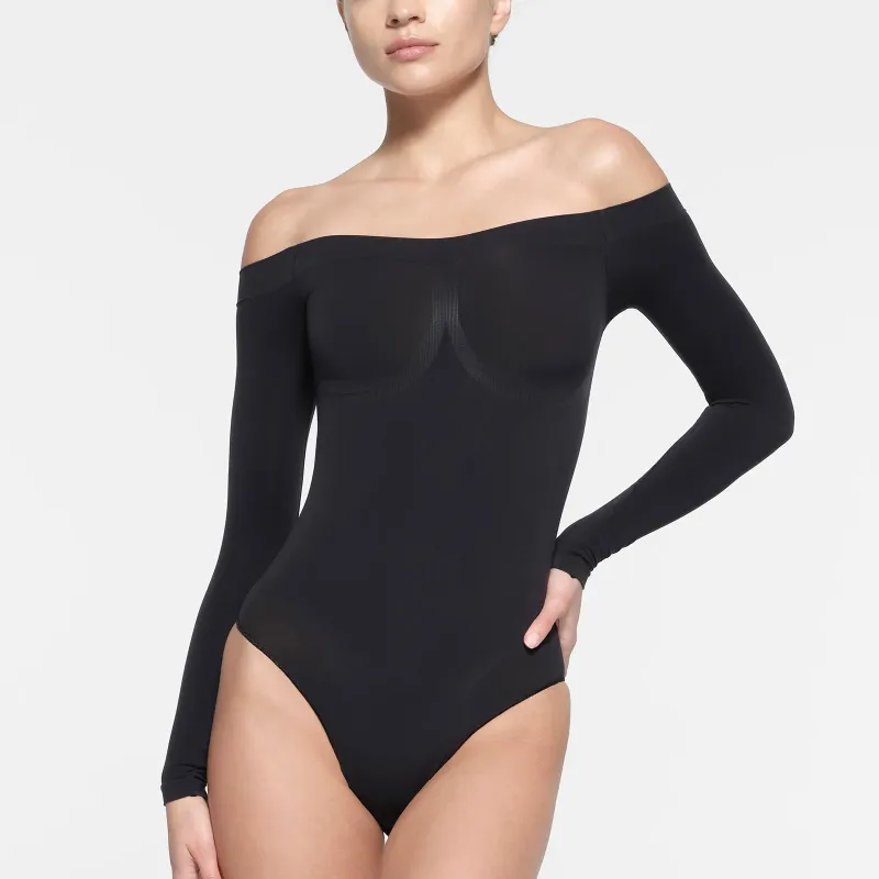 SKIMS SEAMLESS SCULPT OFF THE SHOULDER BRIEF BODYSUIT Bodysuits Women's ONYX/Onyx-1