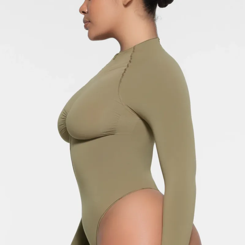SKIMS SEAMLESS SCULPT ZIP FRONT LONG SLEEVE THONG BODYSUIT Bodysuits Women's ARMY/Army Green-3