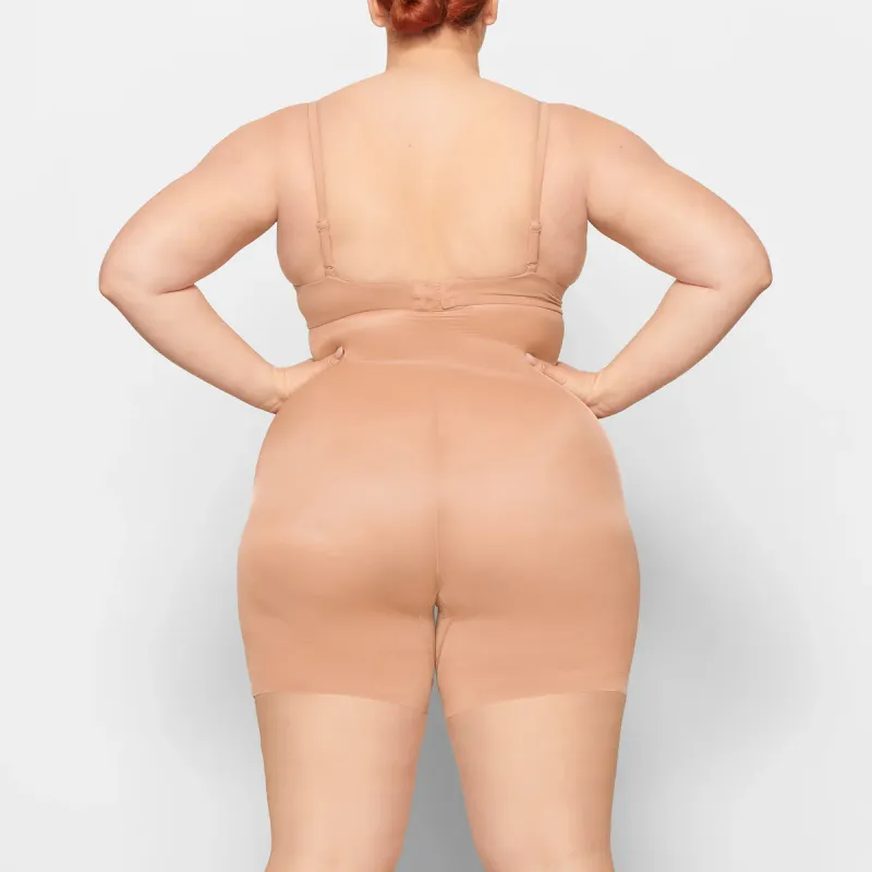 SKIMS SIMPLY BARE MID THIGH SHORT Shapewear Bottom Women's CLAY/Clay-2