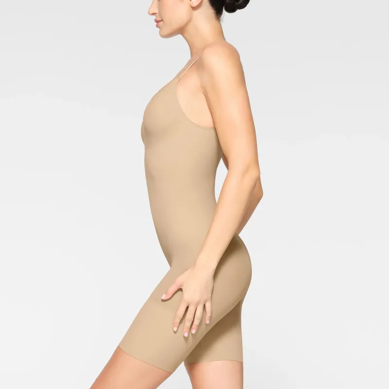 SKIMS EVERYDAY SCULPT MID THIGH BODYSUIT Jumpsuit Women's CLAY/Clay-1