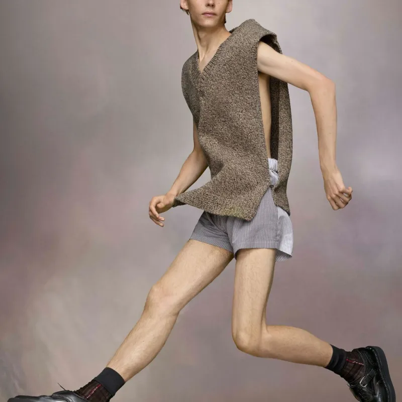 Maison Margiela V-Neck Sleeveless Cardigan-3