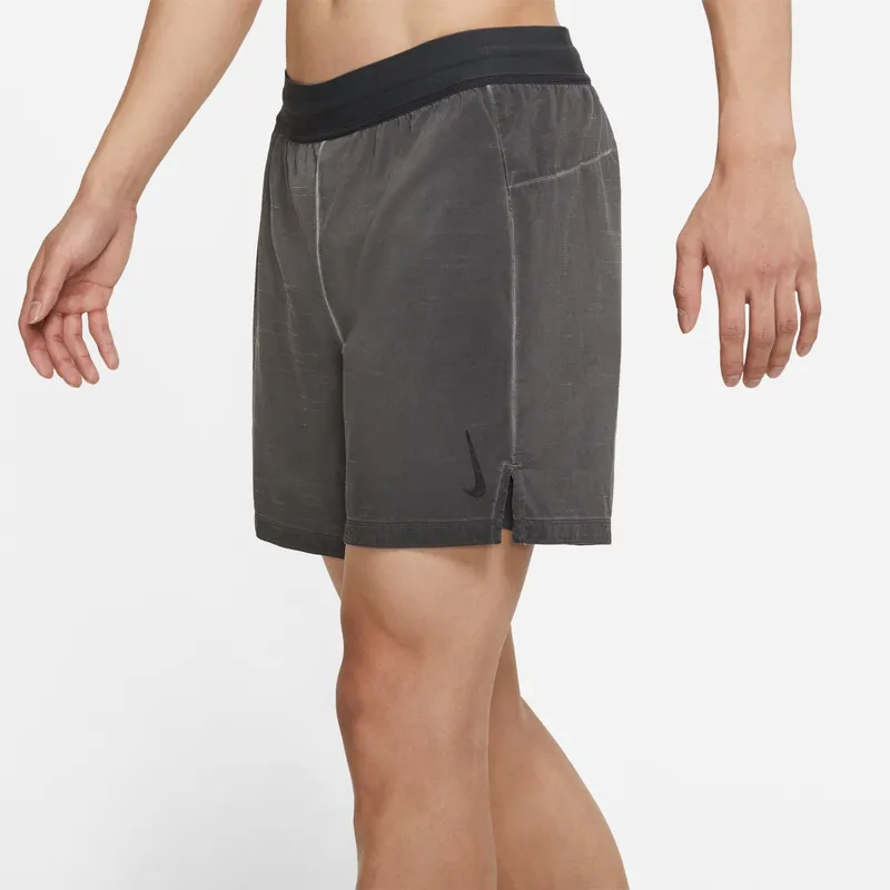 Nike Casual Shorts Men Coal Black-2