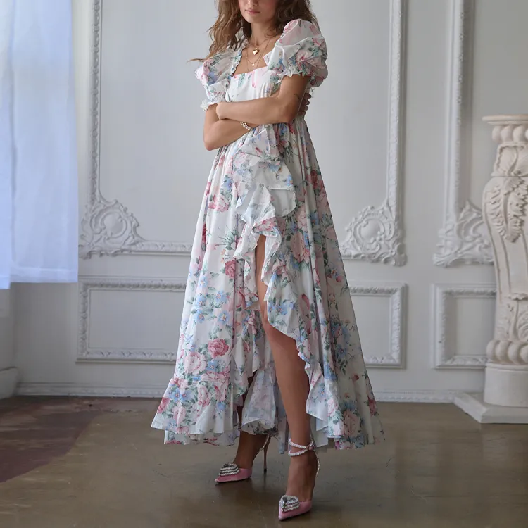 Selkie Short Sleeved Dresses Women's Floral Vine Rose-1