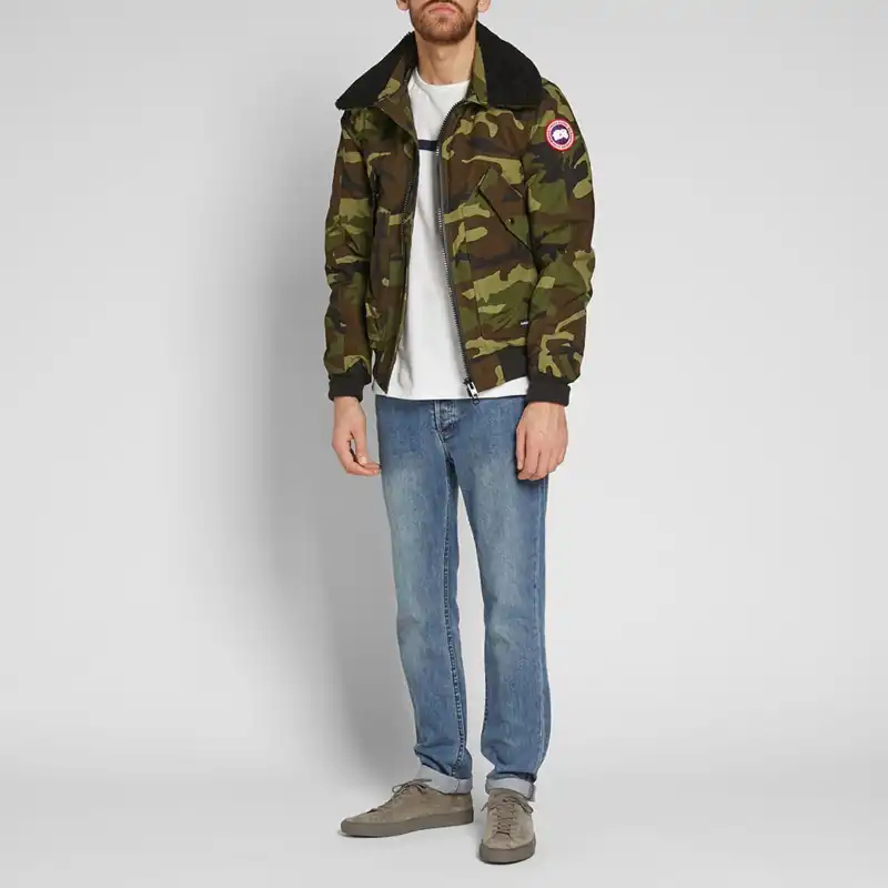 Canada Goose Down Jacket Men's Multicolor-4