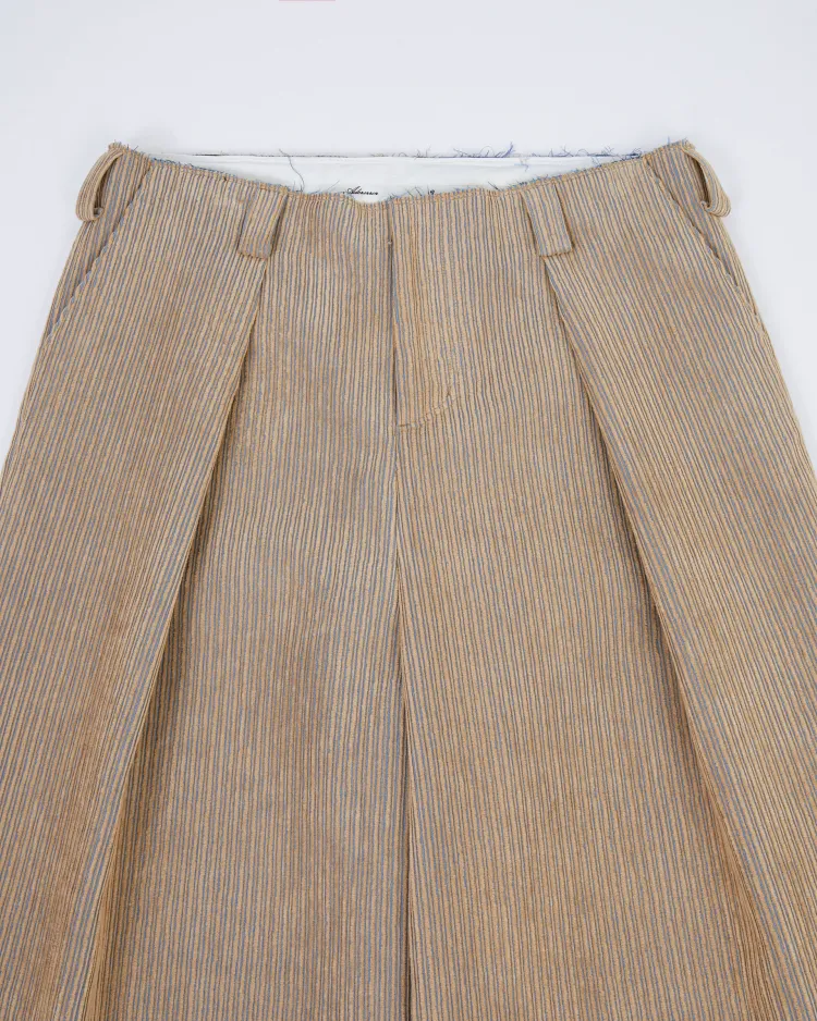 Jeans slim très bon etat taille 18 mois