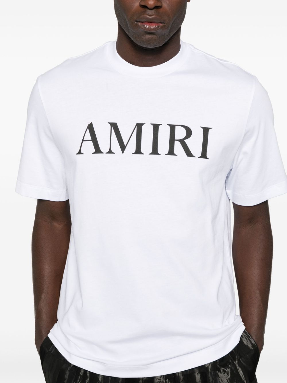 【AMIRI】コアロゴTシャツ カジュアルからモードまで】AMIRI コア ロゴ Tシャツ 3色展開 T