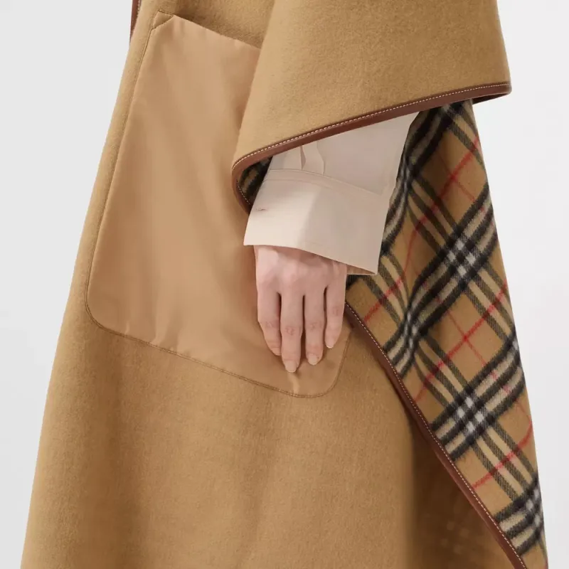 Burberry SS22 Cloaks Women's Archive Beige-5