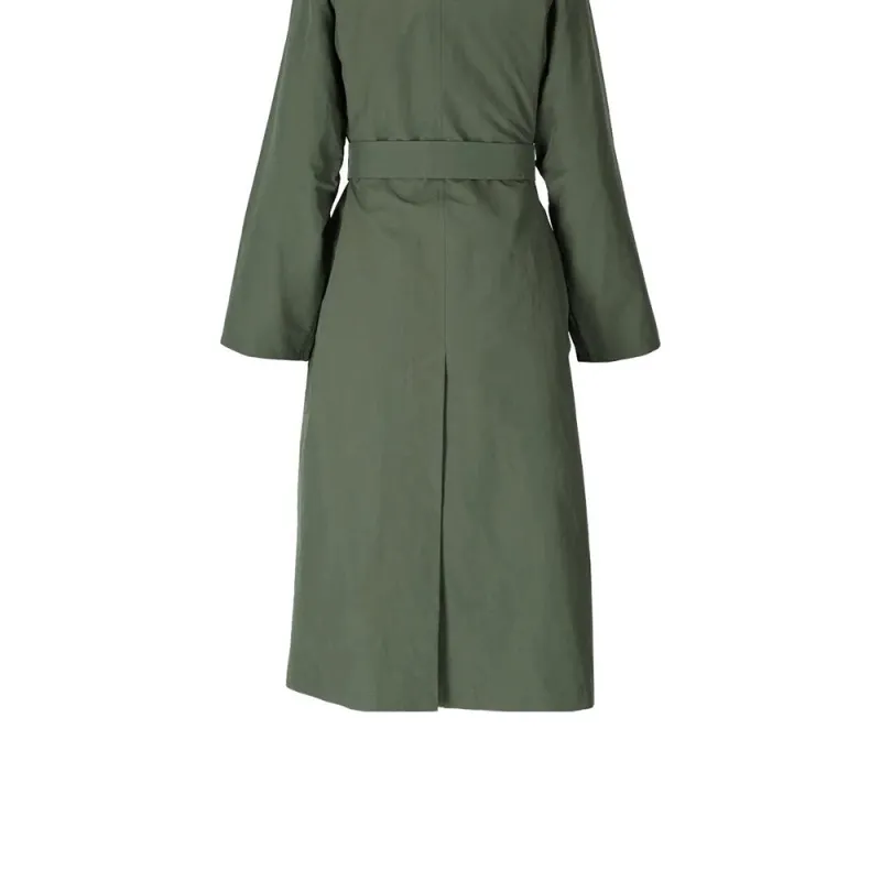 WEEKEND MaxMara Diamond Quilted Alcool Jacket-5