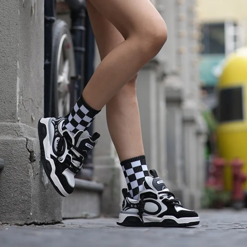 VFTS Fashion Puffy Shoes Coverage Warm Slip-Resistant Cushioning Wear-Resistant Balance Low-Top Skateboard Shoes Unisex-7