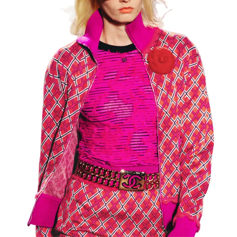 CHANEL 24 Spring And Summer Regular T-Shirt Women's Peach Red Black-1