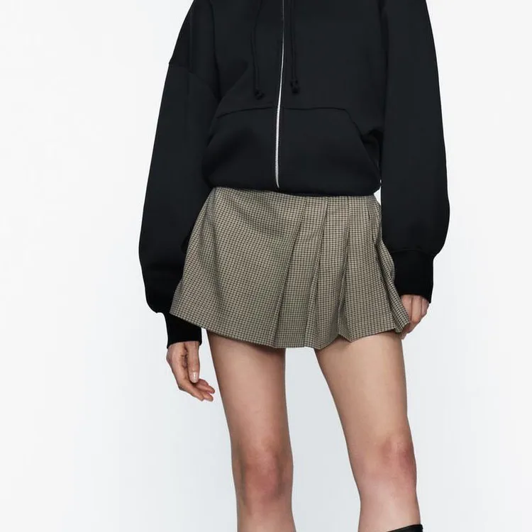 ZARA Casual Shorts Women's Tan-2