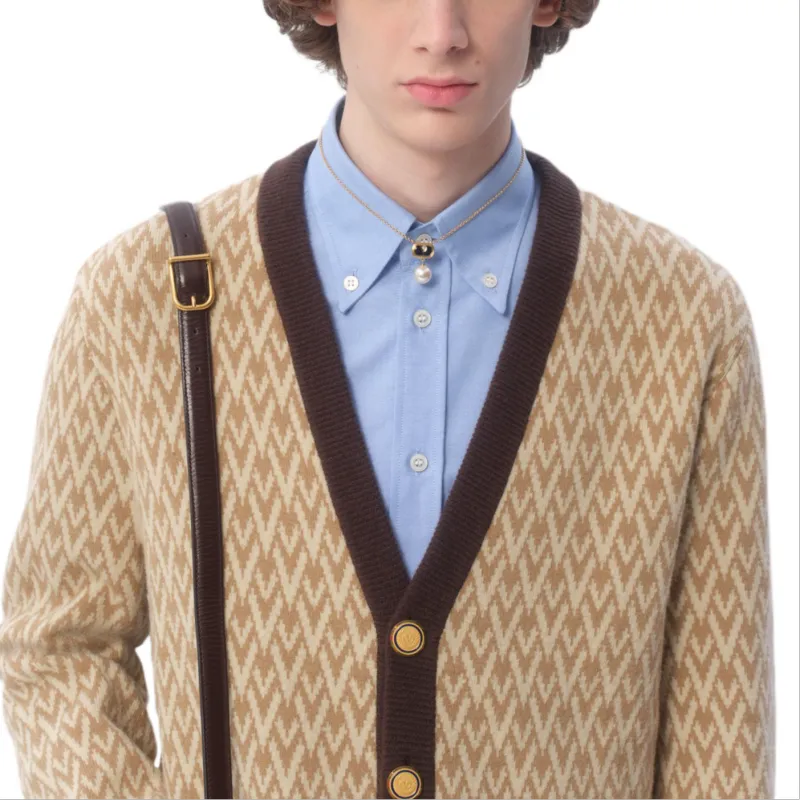 Valentino Toute La V Patterned Straight Hem Cardigan-7