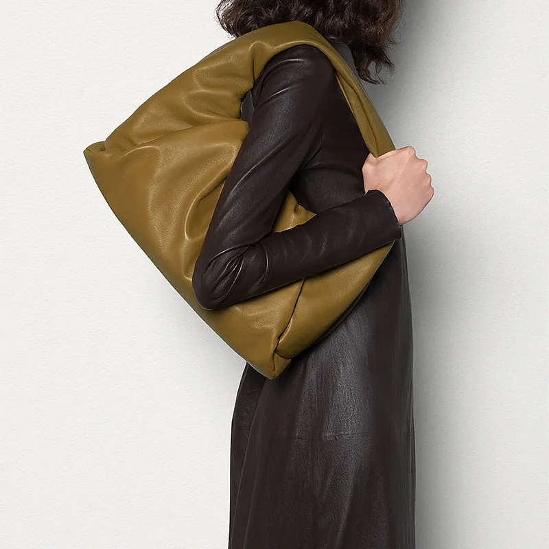 Bottega Veneta Handbags-4