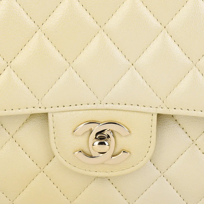 CHANEL Classic Flap CF Cloudy Pearly Goatskin Crossbody Bag, Shoulder Bag Women's Light Yellow-4