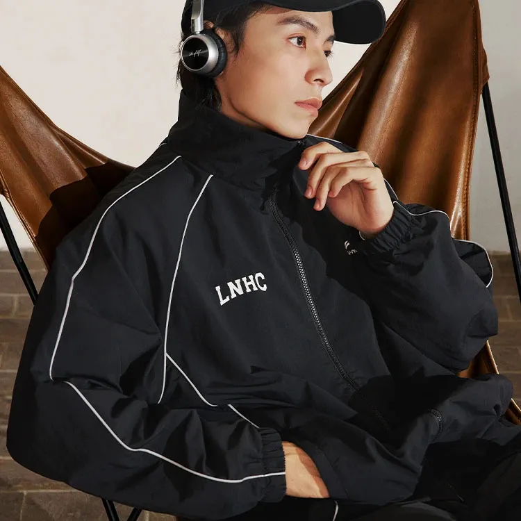 LINING Sports Life Collection Jackets Unisex Black-3