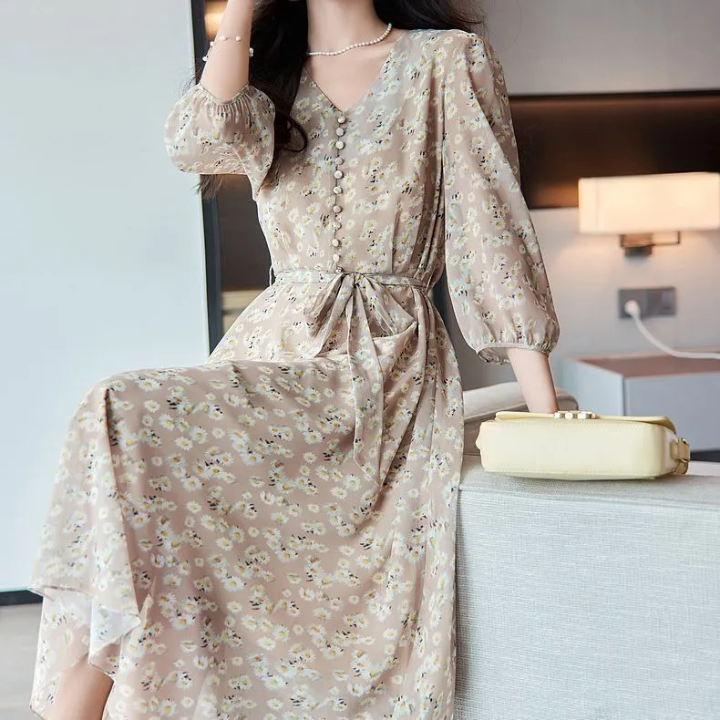 Dme Long Sleeved Dresses Women's Apricot-1