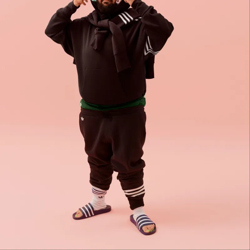 adidas originals Logo Embroidered Sweatpants-4