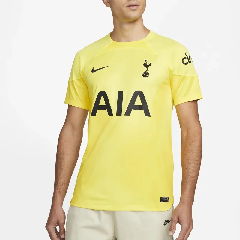 Nike T-Shirts Men Yellow-3
