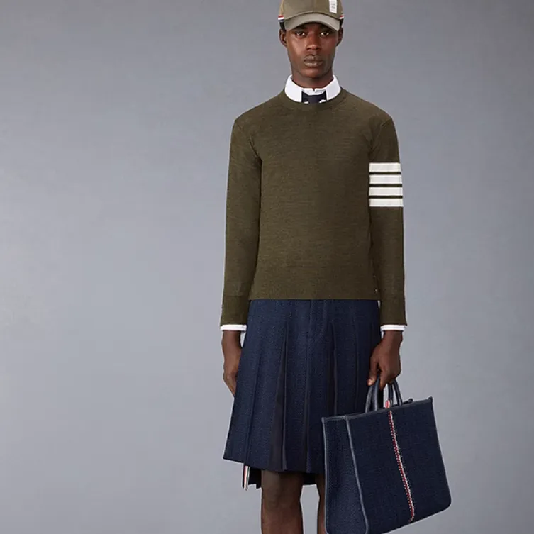 THOM BROWNE 4 Bar Crewneck Pullover-3