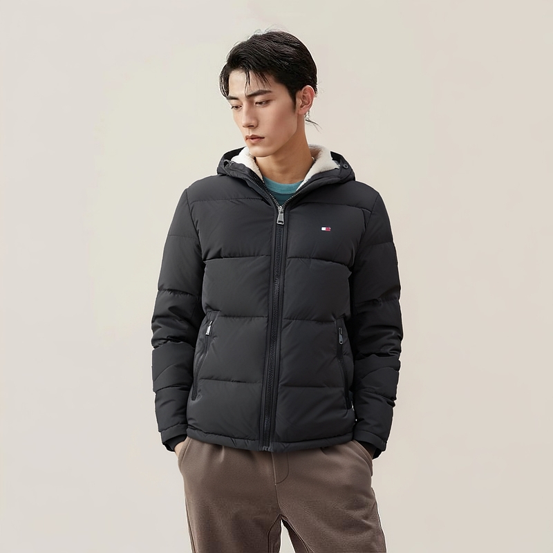 Tommy Hilfiger Puffer Jacket Fall and Winter Men's Black L