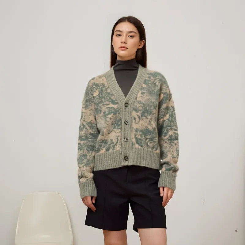 AMIPARIS Paris Jacquard V Neck Buttoned Cardigan-1