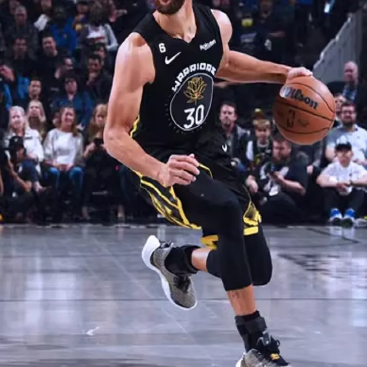 Nike Golden State Warriors 2022/23 Stephen Curry City Edition Swingman Jersey-3