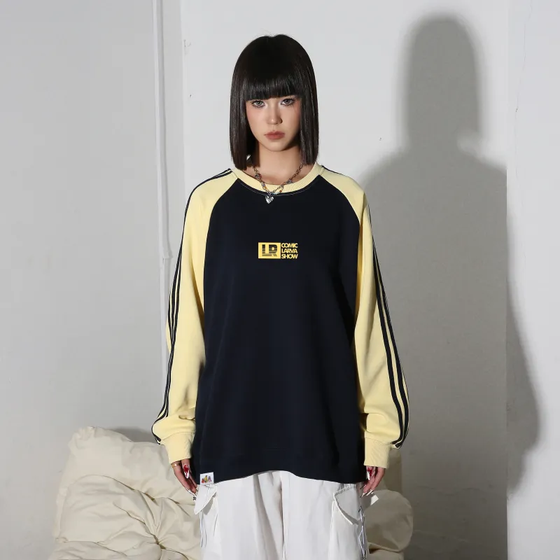 COMIC LARVA Sweatshirts Unisex-47