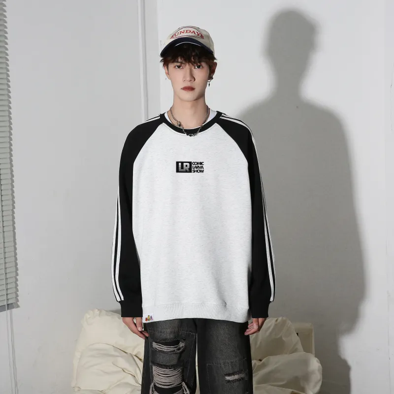 COMIC LARVA Sweatshirts Unisex-44