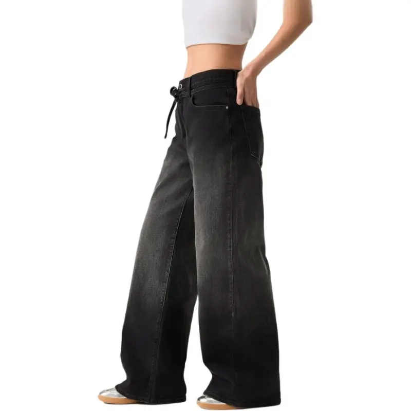 Levis Jeans Women's Black-2