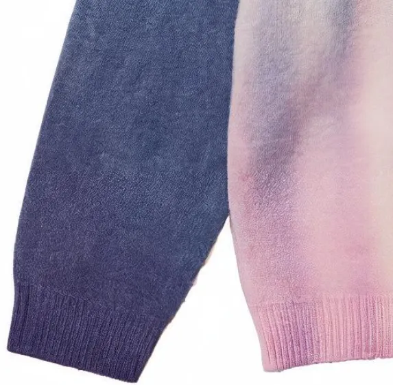 Supreme Blurred Logo Sweater - POIZON Supreme Blurred Logo Sweater - POIZON