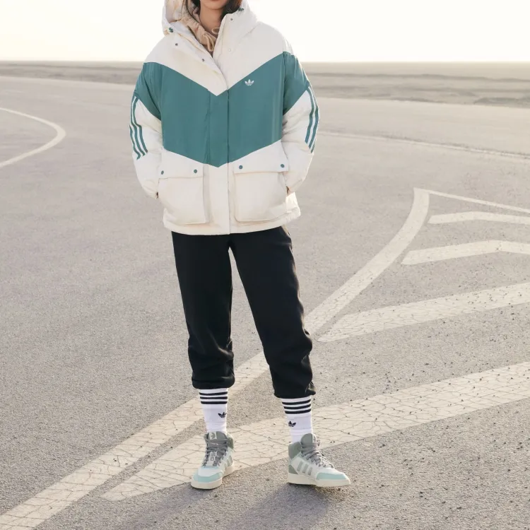 楽天市場】【公式】アディダス adidas 返品可 ハイキング